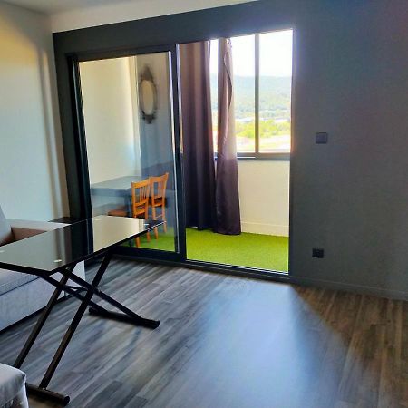 Appartement En Duplex Au 3Ieme Etage Sans Ascenseur Hyères Exteriér fotografie