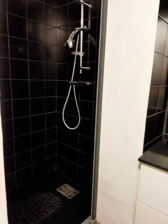 Appartement En Duplex Au 3Ieme Etage Sans Ascenseur Hyères Exteriér fotografie