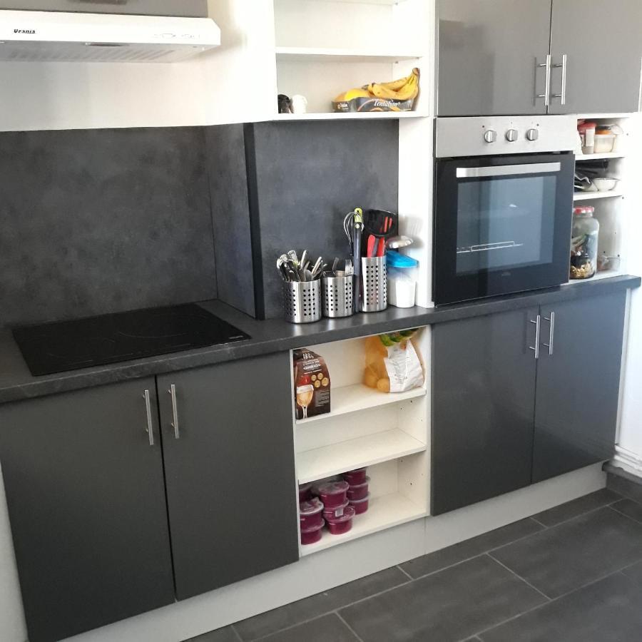 Appartement En Duplex Au 3Ieme Etage Sans Ascenseur Hyères Exteriér fotografie